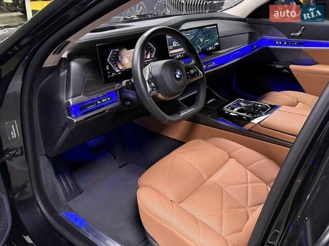 Черный БМВ 7 Серия, объемом двигателя 2.99 л и пробегом 8 тыс. км за 129500 $, фото 39 на Automoto.ua