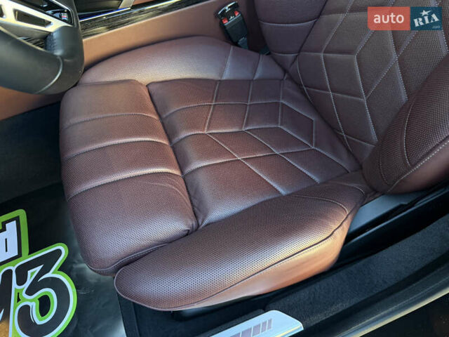 Черный БМВ 7 Серия, объемом двигателя 2.99 л и пробегом 59 тыс. км за 139900 $, фото 28 на Automoto.ua