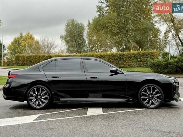 Черный БМВ 7 Серия, объемом двигателя 4.39 л и пробегом 25 тыс. км за 139900 $, фото 21 на Automoto.ua