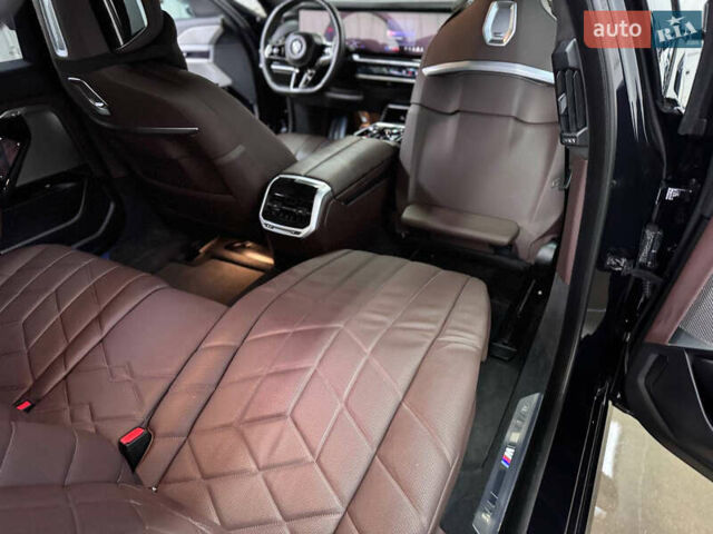 Черный БМВ 7 Серия, объемом двигателя 2.99 л и пробегом 42 тыс. км за 125000 $, фото 30 на Automoto.ua