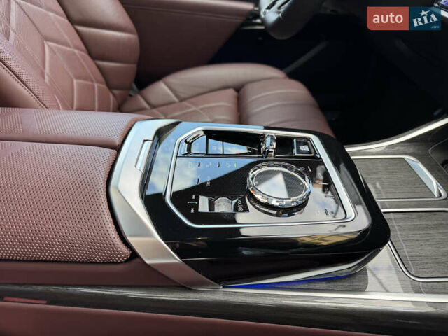 Чорний БМВ 7 Серія, об'ємом двигуна 2.99 л та пробігом 45 тис. км за 122500 $, фото 42 на Automoto.ua