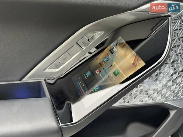 Чорний БМВ 7 Серія, об'ємом двигуна 2.99 л та пробігом 84 тис. км за 115000 $, фото 28 на Automoto.ua