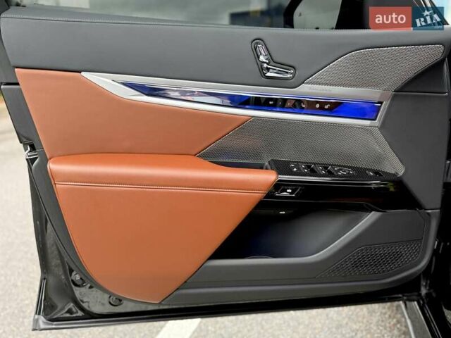 Черный БМВ 7 Серия, объемом двигателя 4.39 л и пробегом 25 тыс. км за 139900 $, фото 62 на Automoto.ua