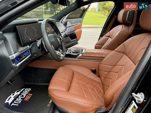 Черный БМВ 7 Серия, объемом двигателя 4.39 л и пробегом 25 тыс. км за 139900 $, фото 64 на Automoto.ua