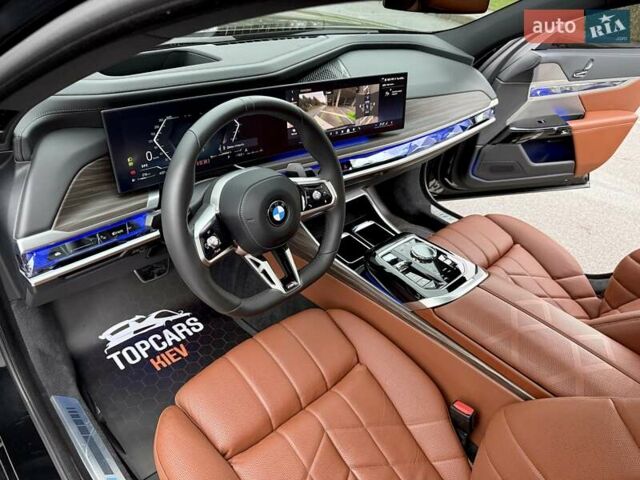 Черный БМВ 7 Серия, объемом двигателя 4.39 л и пробегом 25 тыс. км за 139900 $, фото 68 на Automoto.ua