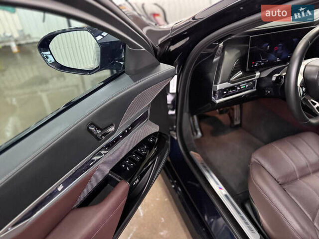 Черный БМВ 7 Серия, объемом двигателя 2.99 л и пробегом 42 тыс. км за 125000 $, фото 11 на Automoto.ua