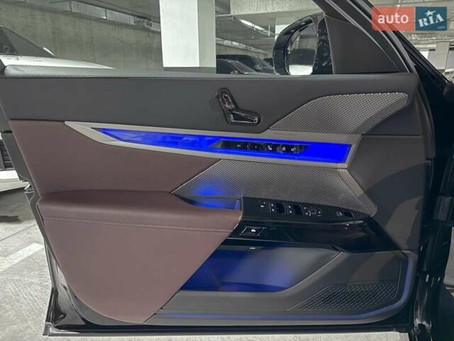 Черный БМВ 7 Серия, объемом двигателя 2.99 л и пробегом 9 тыс. км за 175000 $, фото 25 на Automoto.ua