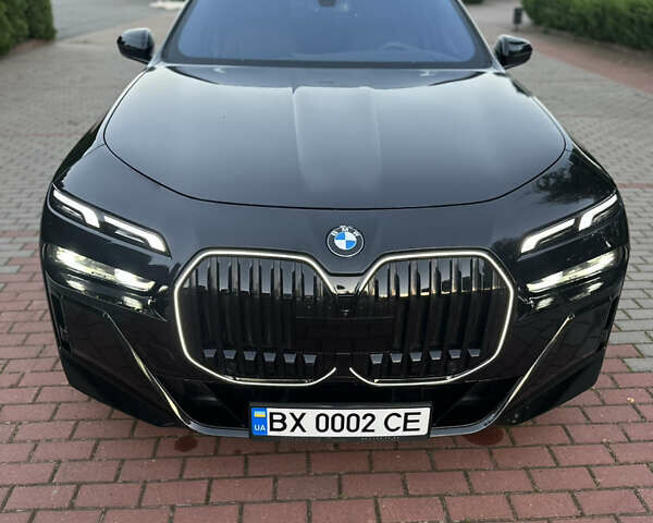 Черный БМВ 7 Серия, объемом двигателя 2.99 л и пробегом 25 тыс. км за 152047 $, фото 25 на Automoto.ua