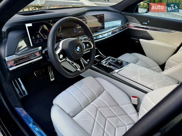 Черный БМВ 7 Серия, объемом двигателя 2.99 л и пробегом 9 тыс. км за 140000 $, фото 22 на Automoto.ua