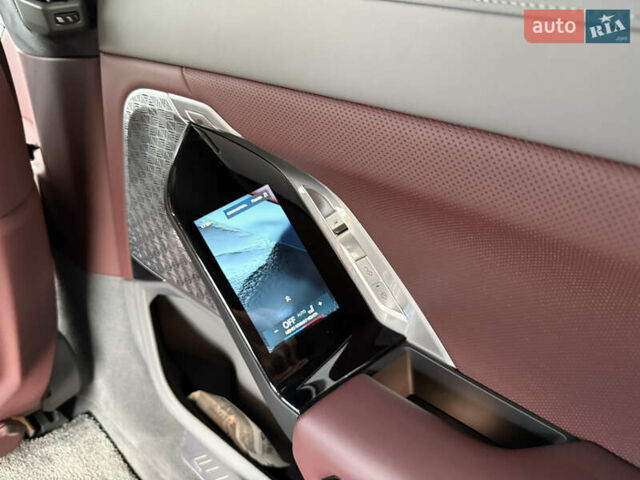 БМВ 7 Серія 2024 у Одесі на Automoto.ua Чорний БМВ 7 Серія, об'ємом двигуна 3 л та пробігом 12 тис. км за 188900 $, фото 8 на Automoto.ua
