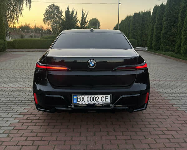 Черный БМВ 7 Серия, объемом двигателя 2.99 л и пробегом 25 тыс. км за 152047 $, фото 5 на Automoto.ua
