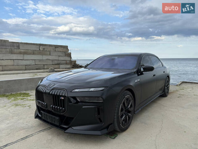 БМВ 7 Серія 2024 у Одесі на Automoto.ua Чорний БМВ 7 Серія, об'ємом двигуна 3 л та пробігом 12 тис. км за 188900 $, фото 2 на Automoto.ua