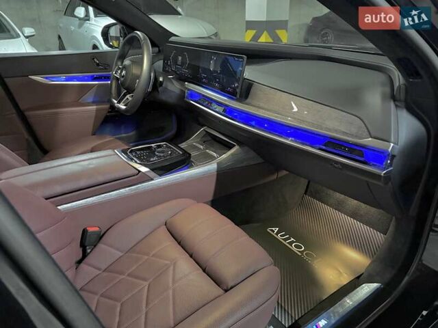 Черный БМВ 7 Серия, объемом двигателя 2.99 л и пробегом 9 тыс. км за 175000 $, фото 41 на Automoto.ua
