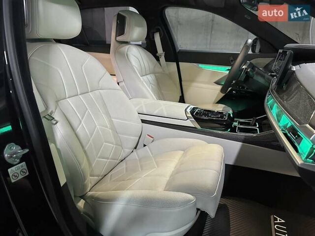 Черный БМВ 7 Серия, объемом двигателя 2.99 л и пробегом 8 тыс. км за 146000 $, фото 35 на Automoto.ua