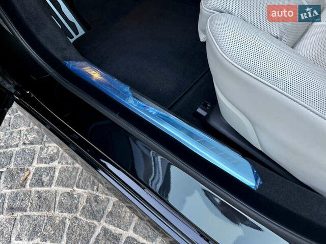 Черный БМВ 7 Серия, объемом двигателя 2.99 л и пробегом 9 тыс. км за 140000 $, фото 21 на Automoto.ua