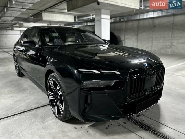 Черный БМВ 7 Серия, объемом двигателя 2.99 л и пробегом 8 тыс. км за 146000 $, фото 18 на Automoto.ua