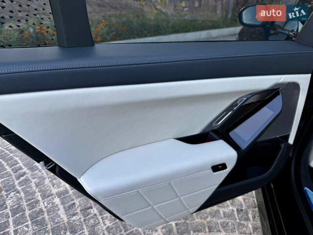 Черный БМВ 7 Серия, объемом двигателя 2.99 л и пробегом 9 тыс. км за 140000 $, фото 26 на Automoto.ua