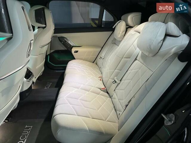 Черный БМВ 7 Серия, объемом двигателя 2.99 л и пробегом 8 тыс. км за 146000 $, фото 29 на Automoto.ua