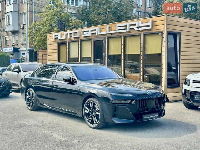 Черный БМВ 7 Серия, объемом двигателя 2.99 л и пробегом 10 тыс. км за 139500 $, фото 5 на Automoto.ua