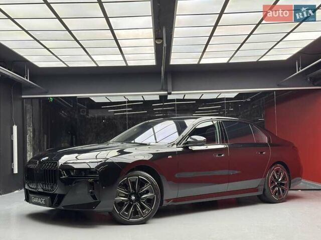 Черный БМВ 7 Серия, объемом двигателя 3 л и пробегом 27 тыс. км за 153900 $, фото 7 на Automoto.ua