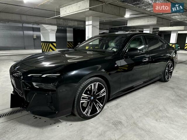 Черный БМВ 7 Серия, объемом двигателя 2.99 л и пробегом 8 тыс. км за 146000 $, фото 3 на Automoto.ua