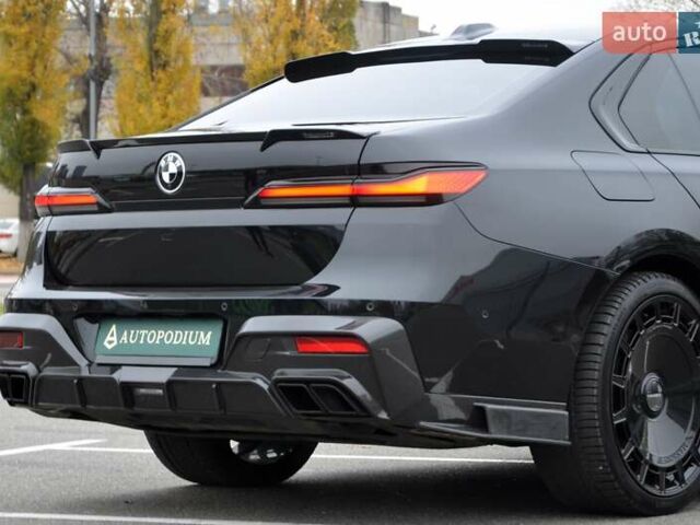 Черный БМВ 7 Серия, объемом двигателя 4.4 л и пробегом 23 тыс. км за 169999 $, фото 15 на Automoto.ua