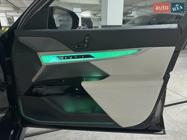 Черный БМВ 7 Серия, объемом двигателя 2.99 л и пробегом 8 тыс. км за 146000 $, фото 33 на Automoto.ua