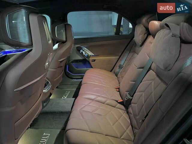 Черный БМВ 7 Серия, объемом двигателя 2.99 л и пробегом 9 тыс. км за 175000 $, фото 34 на Automoto.ua