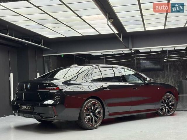 Черный БМВ 7 Серия, объемом двигателя 3 л и пробегом 27 тыс. км за 153900 $, фото 22 на Automoto.ua