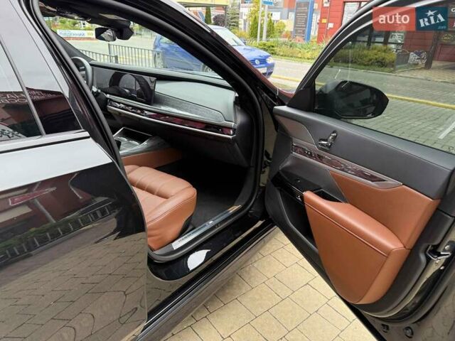 Чорний БМВ 7 Серія, об'ємом двигуна 3 л та пробігом 17 тис. км за 113900 $, фото 54 на Automoto.ua