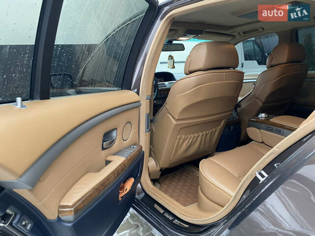 Коричневый БМВ 7 Серия, объемом двигателя 3 л и пробегом 350 тыс. км за 9000 $, фото 7 на Automoto.ua