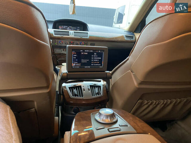 Коричневый БМВ 7 Серия, объемом двигателя 3 л и пробегом 350 тыс. км за 9000 $, фото 8 на Automoto.ua