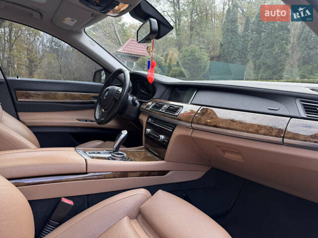 Коричневый БМВ 7 Серия, объемом двигателя 2.98 л и пробегом 197 тыс. км за 19999 $, фото 50 на Automoto.ua