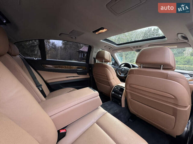 Коричневый БМВ 7 Серия, объемом двигателя 2.98 л и пробегом 197 тыс. км за 19999 $, фото 23 на Automoto.ua