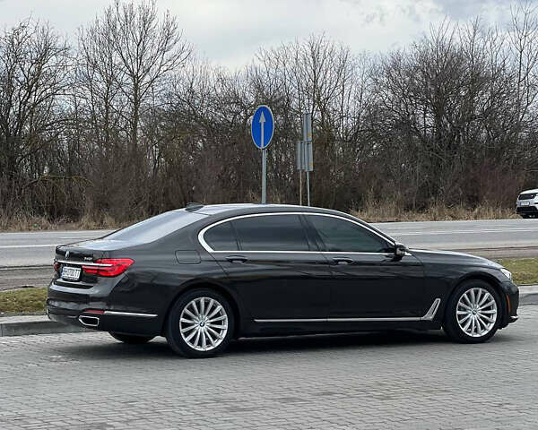 Коричневый БМВ 7 Серия, объемом двигателя 3 л и пробегом 280 тыс. км за 32000 $, фото 11 на Automoto.ua