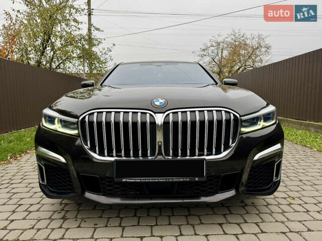 Коричневый БМВ 7 Серия, объемом двигателя 2.99 л и пробегом 141 тыс. км за 69999 $, фото 2 на Automoto.ua