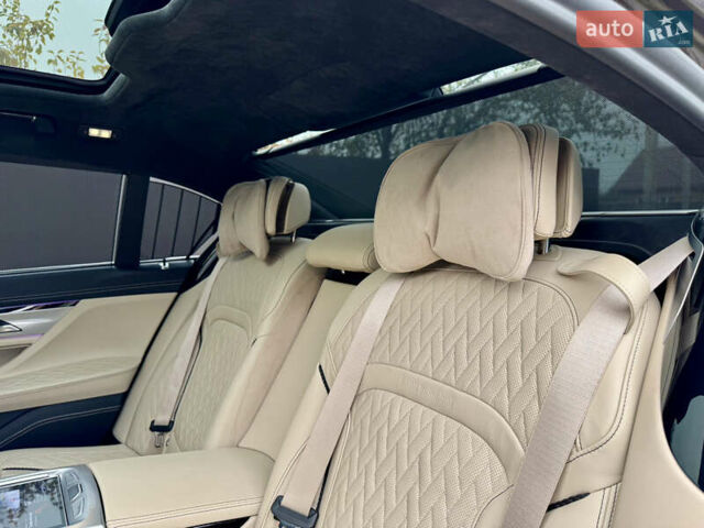 Коричневый БМВ 7 Серия, объемом двигателя 2.99 л и пробегом 141 тыс. км за 69999 $, фото 25 на Automoto.ua