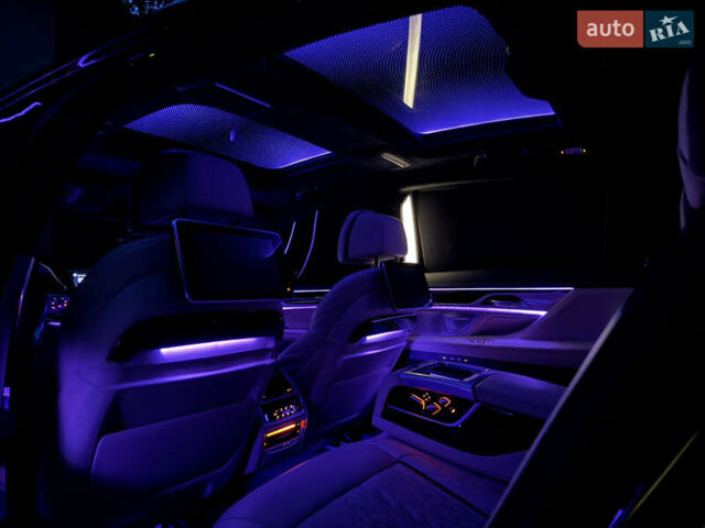 Коричневый БМВ 7 Серия, объемом двигателя 2.99 л и пробегом 141 тыс. км за 69999 $, фото 56 на Automoto.ua