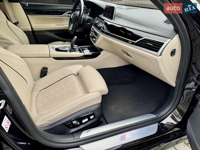 Коричневый БМВ 7 Серия, объемом двигателя 2.99 л и пробегом 141 тыс. км за 69999 $, фото 37 на Automoto.ua