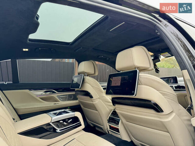 Коричневый БМВ 7 Серия, объемом двигателя 2.99 л и пробегом 141 тыс. км за 69999 $, фото 34 на Automoto.ua