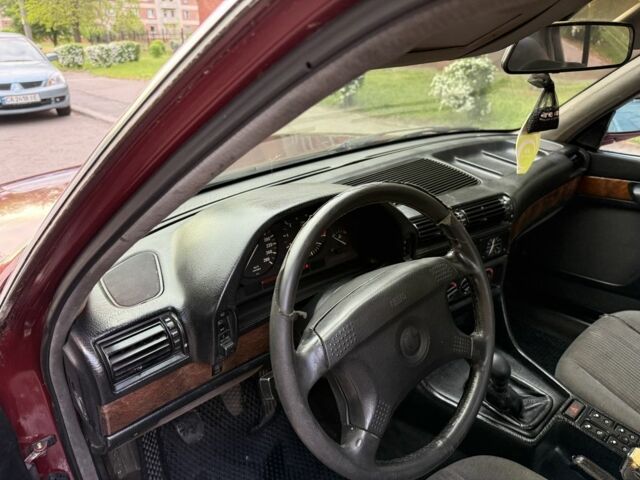 Красный БМВ 7 Серия, объемом двигателя 3 л и пробегом 400 тыс. км за 2450 $, фото 7 на Automoto.ua