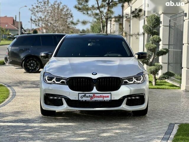 БМВ 7 Серия, объемом двигателя 3 л и пробегом 140 тыс. км за 55000 $, фото 1 на Automoto.ua