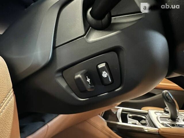 БМВ 7 Серия, объемом двигателя 3 л и пробегом 101 тыс. км за 50000 $, фото 2 на Automoto.ua