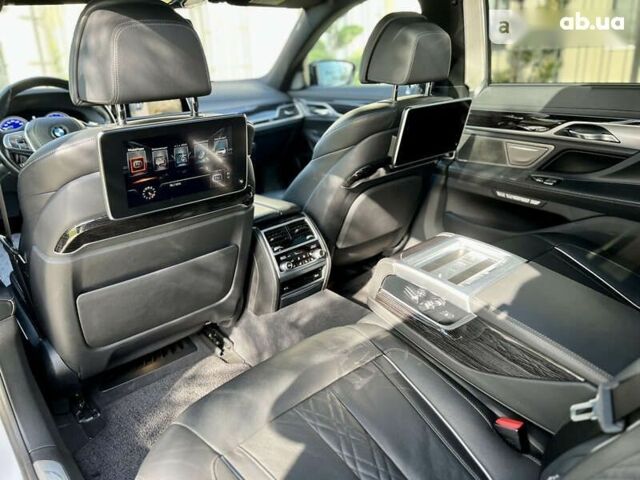 БМВ 7 Серия, объемом двигателя 3 л и пробегом 140 тыс. км за 55000 $, фото 25 на Automoto.ua