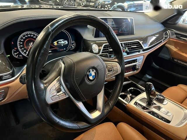 БМВ 7 Серия, объемом двигателя 3 л и пробегом 101 тыс. км за 50000 $, фото 14 на Automoto.ua
