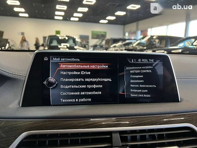 БМВ 7 Серия, объемом двигателя 3 л и пробегом 101 тыс. км за 50000 $, фото 5 на Automoto.ua