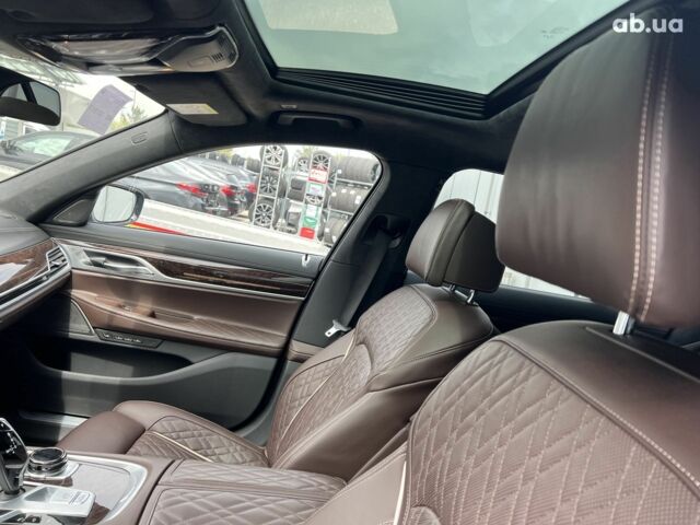 БМВ 7 Серия, объемом двигателя 3 л и пробегом 65 тыс. км за 82636 $, фото 15 на Automoto.ua