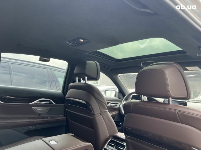 БМВ 7 Серия, объемом двигателя 3 л и пробегом 65 тыс. км за 82636 $, фото 18 на Automoto.ua