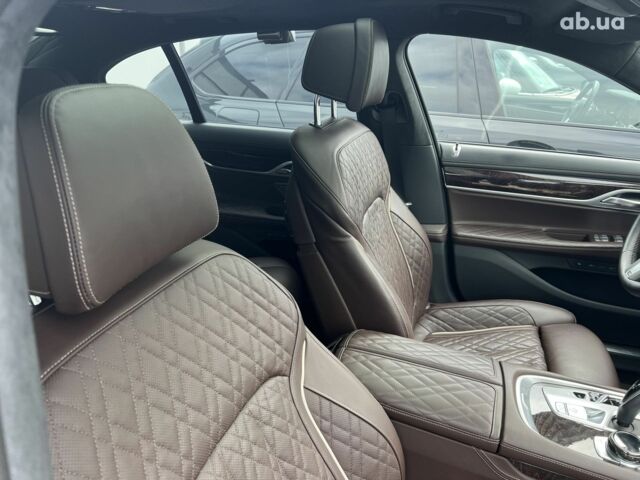 БМВ 7 Серия, объемом двигателя 3 л и пробегом 65 тыс. км за 82636 $, фото 32 на Automoto.ua
