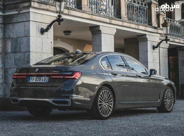 БМВ 7 Серія, об'ємом двигуна 4.4 л та пробігом 1 тис. км за 78625 $, фото 7 на Automoto.ua